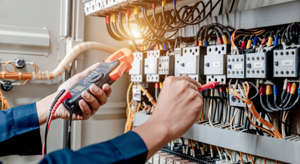 Best Affordable Emergency Electrician  in Noroton, CT
